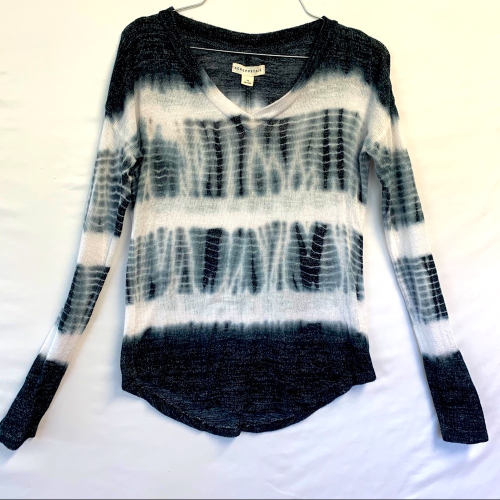 Aeropostale Navy Blue and White Tie Dye sweater